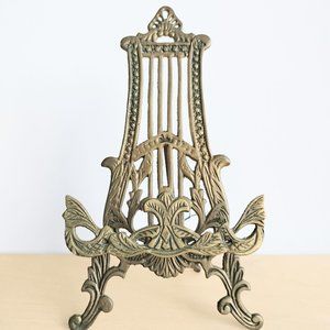 Vintage Ornate Brass Easel, Artwork Easel, Plate, Photo or Book Stand